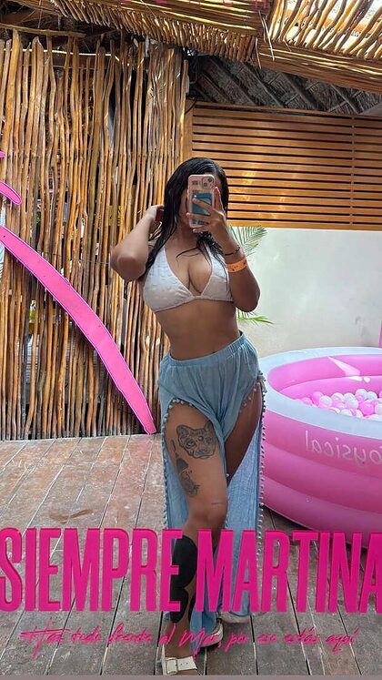 Karla nude photo #26