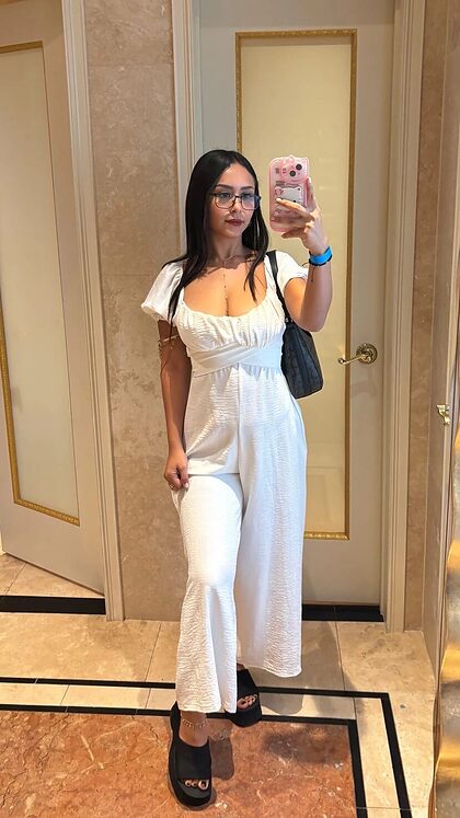 Karla nude photo #30