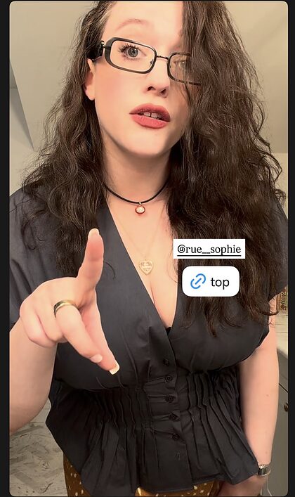 Kat Dennings nude photo #13