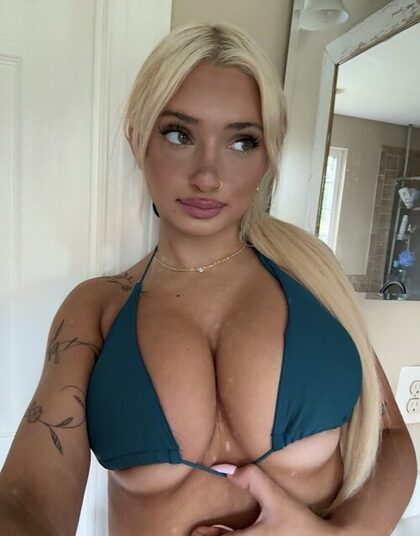 Katie morales nude photo #18
