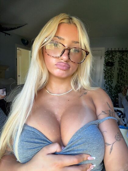 Katie morales nude photo #29