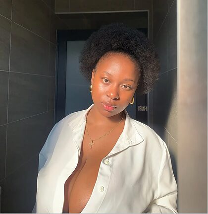 Keasari nude photo #2