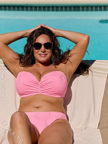 Kelly Brook nude photo #475