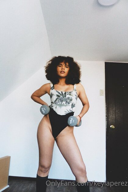 keylaperez._ nude photo #10