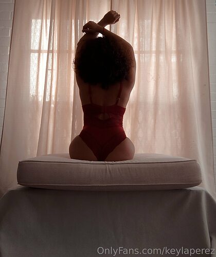 keylaperez._ nude photo #18