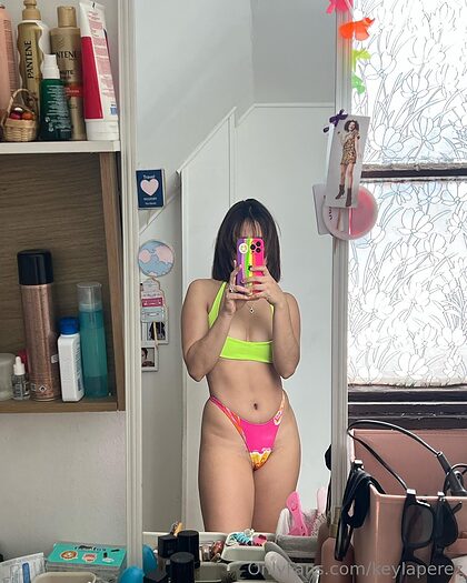 keylaperez._ nude photo #30