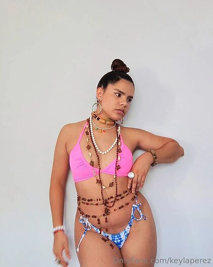 keylaperez._ nude photo #43