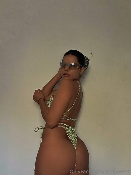 keylaperez._ nude photo #74