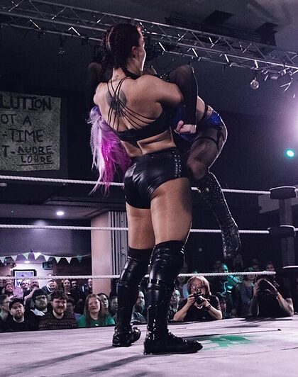 Killer Kelly nude photo #39
