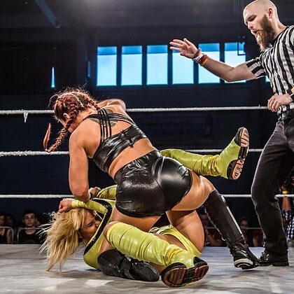 Killer Kelly nude photo #56