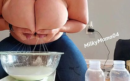 Lactation nude photo #20