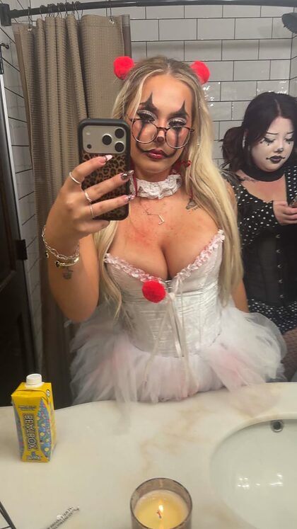 ladyybugloverr nude photo #5