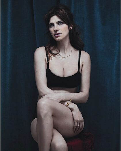 Lake Bell nude photo #3