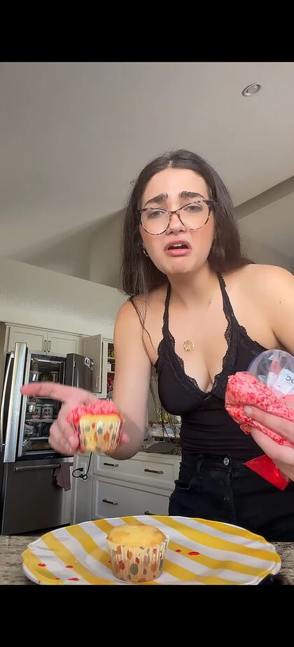 Lala Tv nude photo #12