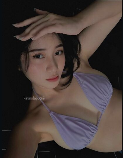 Laras Kinanda Putri nude photo #10