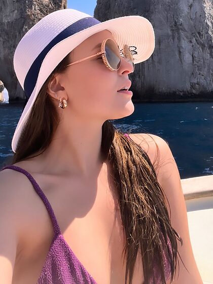 Larissa Manoela nude photo #85