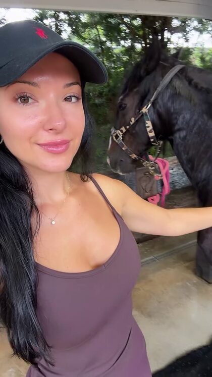 Layah Heilpern nude photo #6