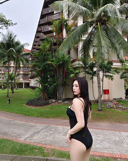 Lee Chean Yee nude photo #7
