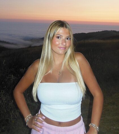 Libby V nude photo #11