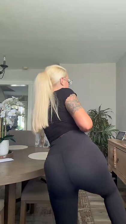 lilmisslys2 nude photo #4