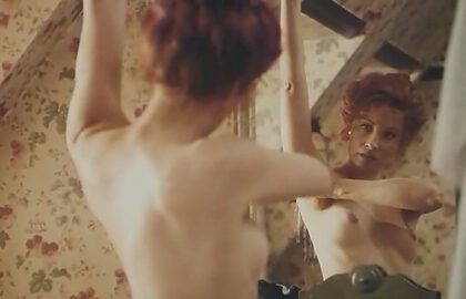 Linda Kozlowski nude photo #31