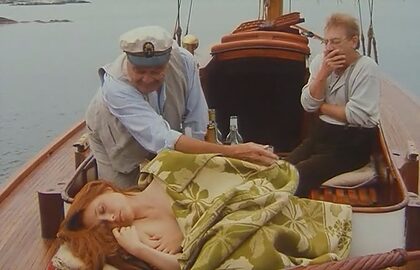 Linda Kozlowski nude photo #32