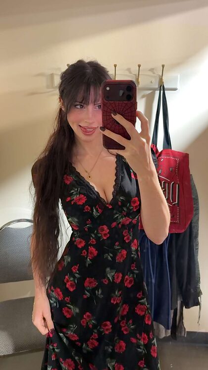 Littlelivbug nude photo #49