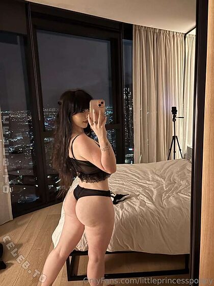 Littleprincesspoppy / Lara Rose nude photo #3