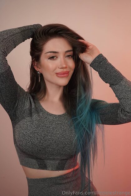 LizzieLestrange nude photo #27