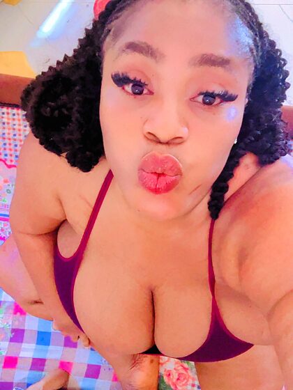 Lolo Muna nude photo #22