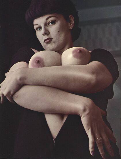 Lorraine Burnett nude photo #1