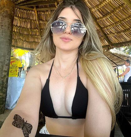 Luciana Coutinho nude photo #14