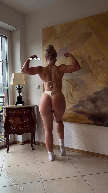 Luisa Tabbert nude photo #4