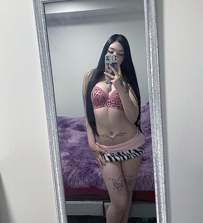 lunvusinn nude photo #5
