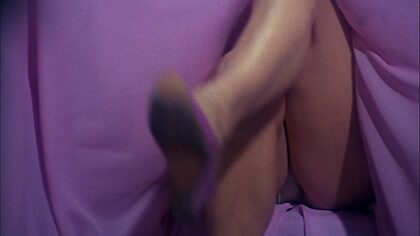 Lynn Lowry nude photo #4