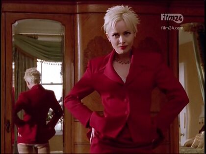 Lysette Anthony nude photo #40
