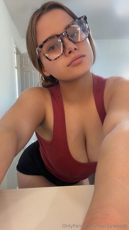 macyywoods nude photo #6