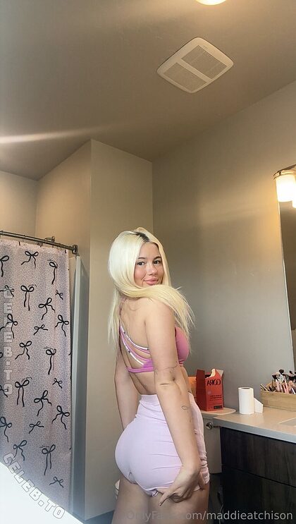 Maddie May / Maddieatchison nude photo #48