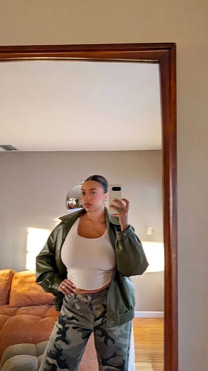 Mahalia nude photo #12