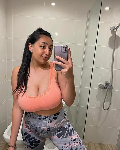 Maia Cueto nude photo #8