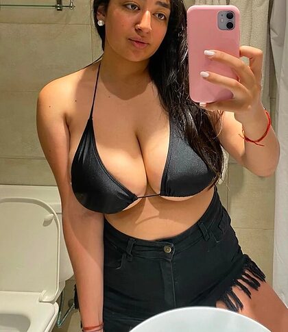 Maia Cueto nude photo #17