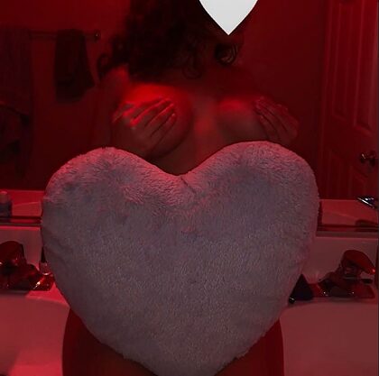 mamii.brookee nude photo #1