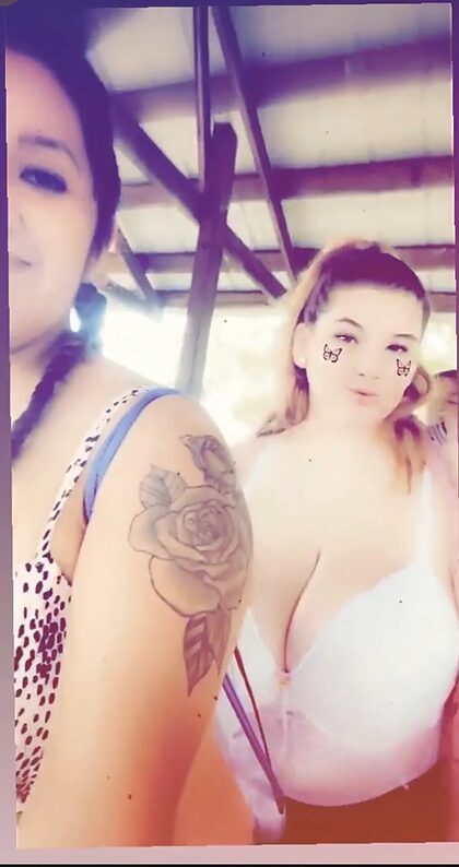 mamimilk nude photo #1