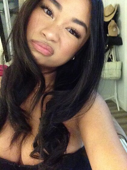 mar1uhh nude photo #22