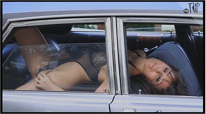 Marjorie Estiano nude photo #6
