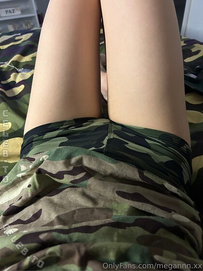 Megannn.xx nude photo #2