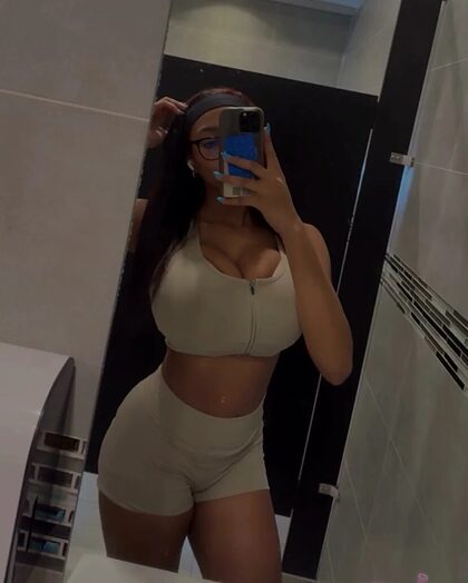Melody nude photo #12