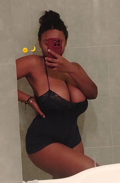 Mery G nude photo #13