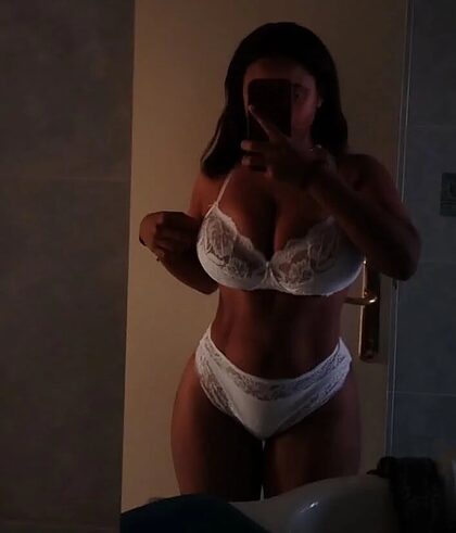 Mery G nude photo #14