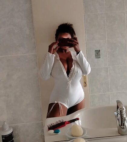 Mery G nude photo #16
